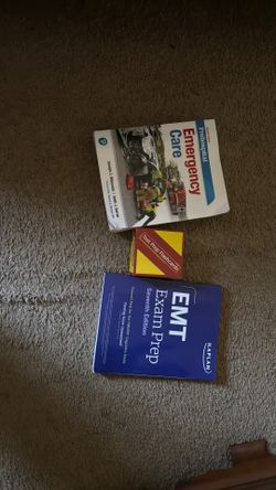 EMT/NREMT study bundle- Kaplan + textbook + flash cards