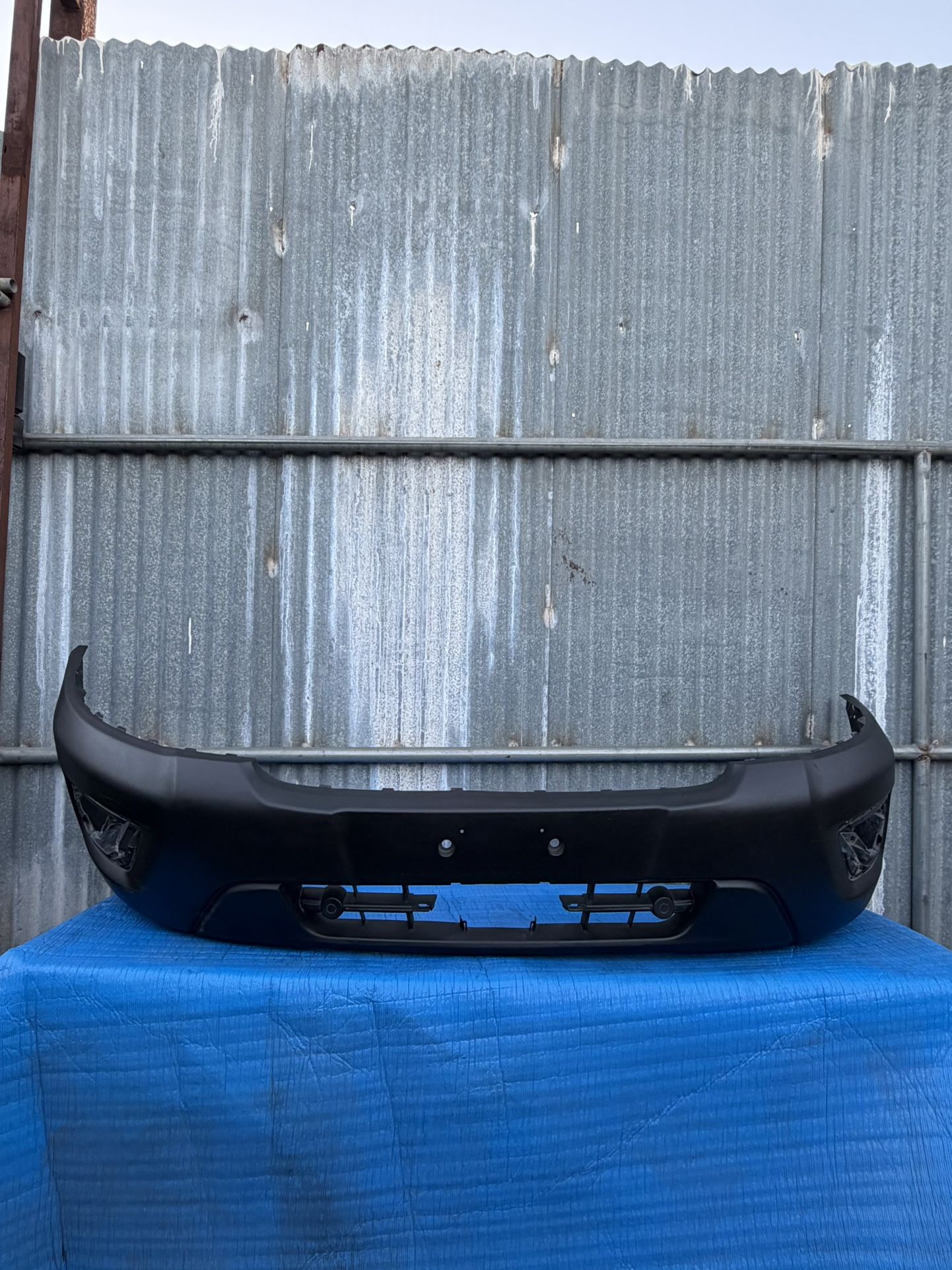 2020 2021 2022 2023 2024 Ford Transit 150 / 250 /350 Front Bumper OEM (ORIGINAL)