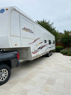 2005 Holiday Rambler Next Level 38ft Toy Hauler in good condition