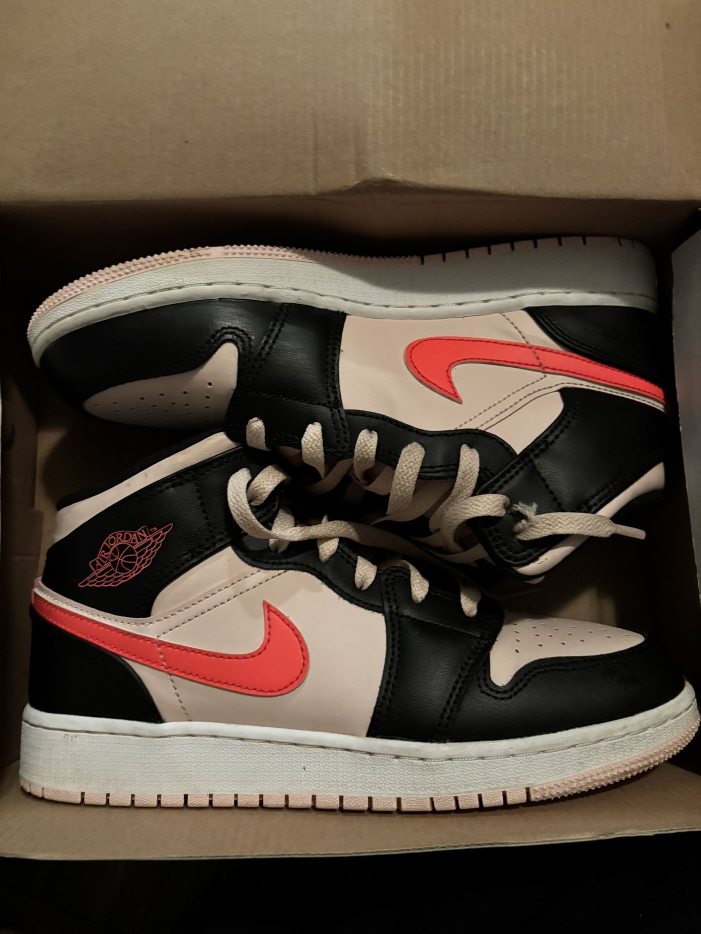 Air Jordan 1, Size 7 In Kids
