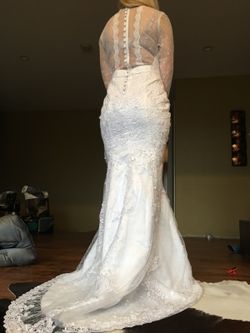 Vintage style long sleeve wedding dress size 6-8