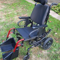 Wheel Chair - Quickie Iris 