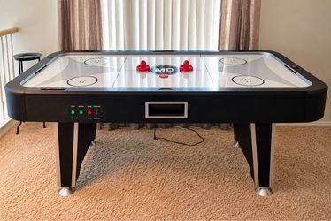 AIR HOCKEY TABLE