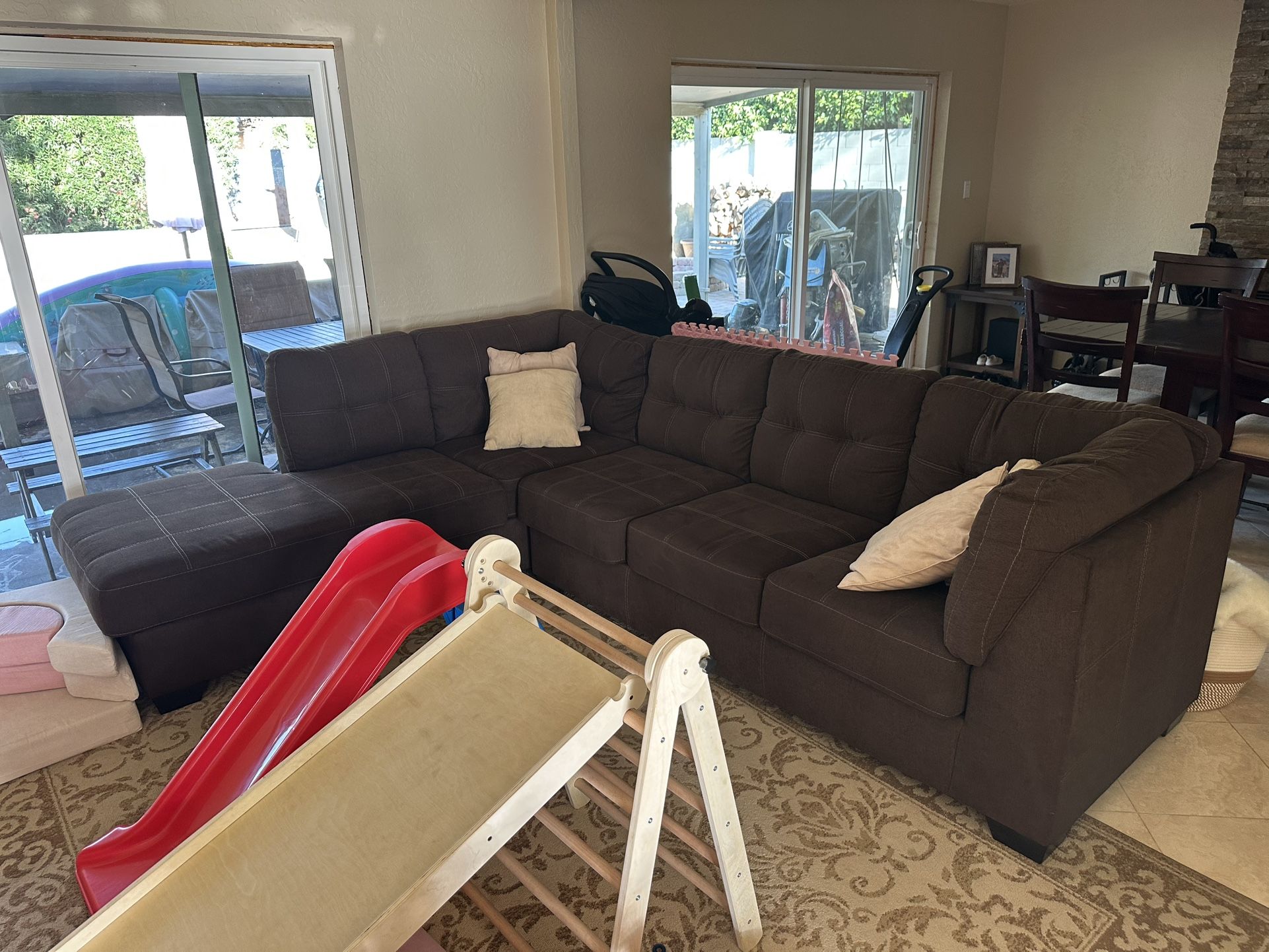 Brown Fabric Sectional Day Bed Couch