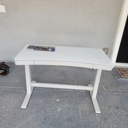 Electric Desk Adjustable 