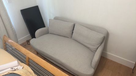 Couch 60x34