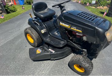 Yard Machine Riding Mower 17.5hp