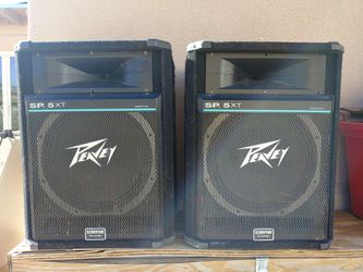 Peavey SP 5XT Speakers