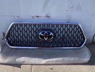 Toyota Front Grille with Chrome Trim