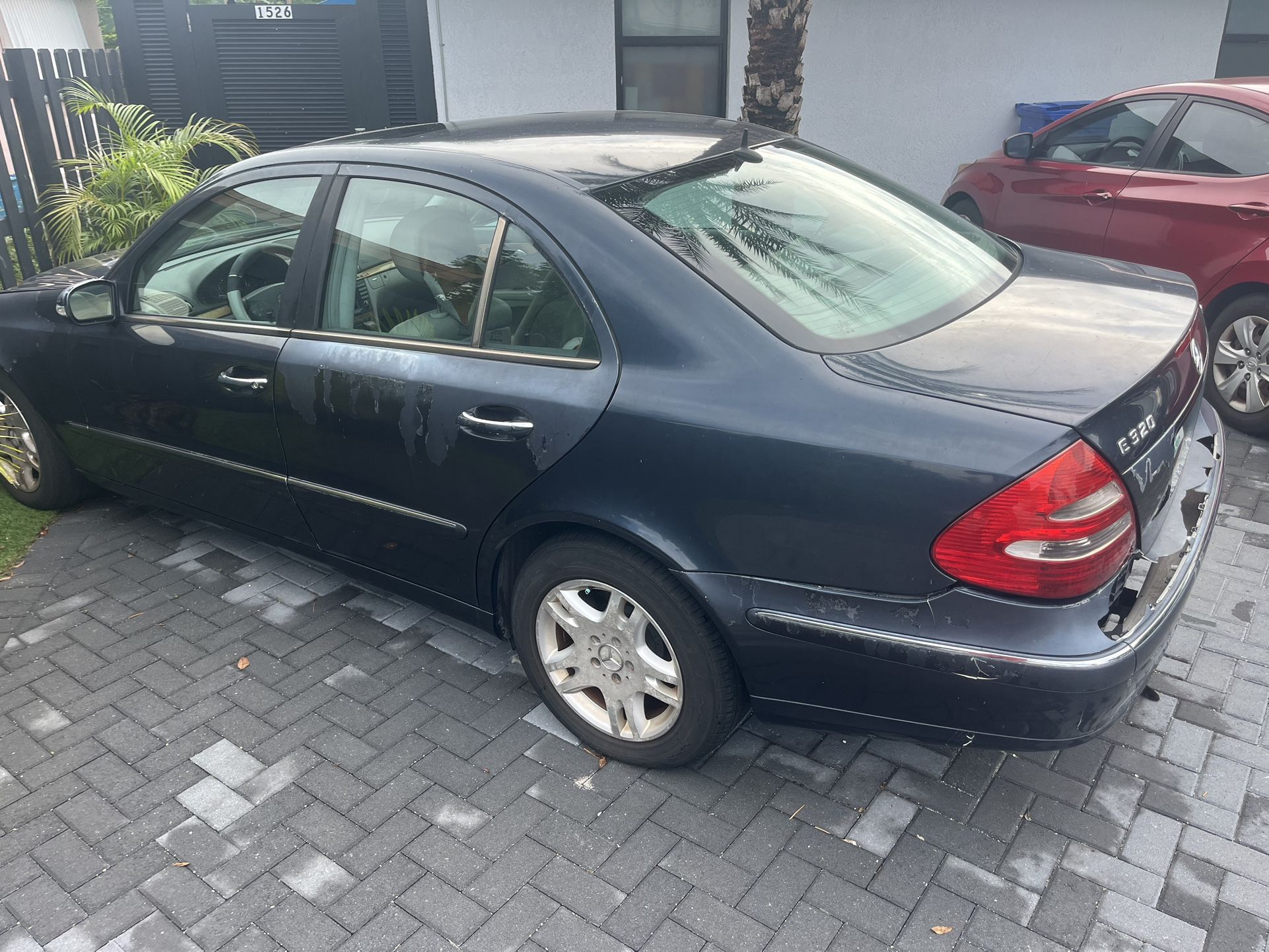 2006 Mercedes-Benz E-Class