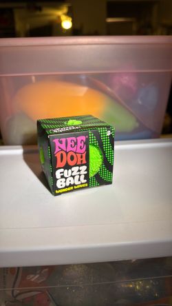 GREEN NEEDOH FUZZBALL $14