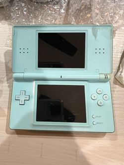 Nintendo DS Lite