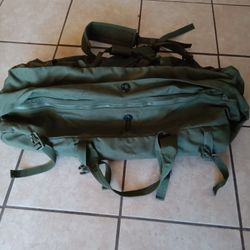 Authentic Army Duffle Bag