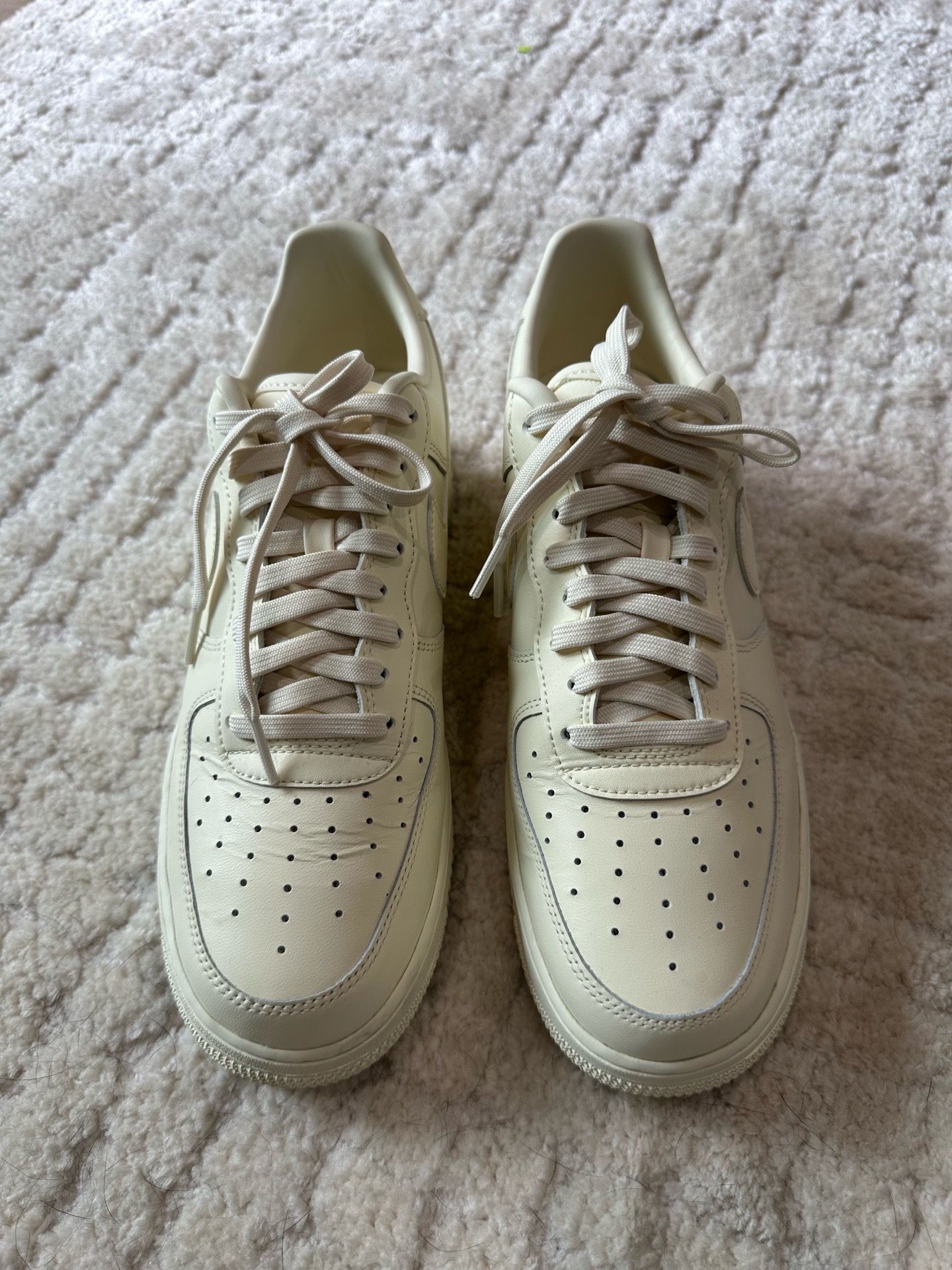 Niki Air sneaker Size 10