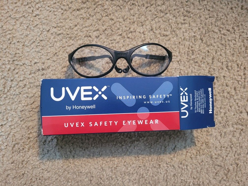 UVEX Lab Glasses
