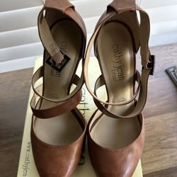 Women’s Cathy Jean Brown Leather Heels, Size 9