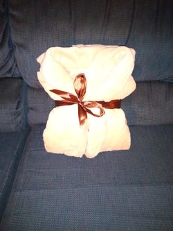 TAN BATH ROBE