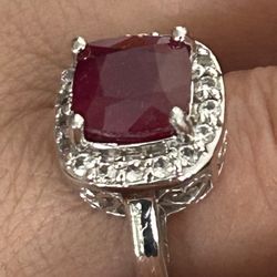 Ruby Ring 