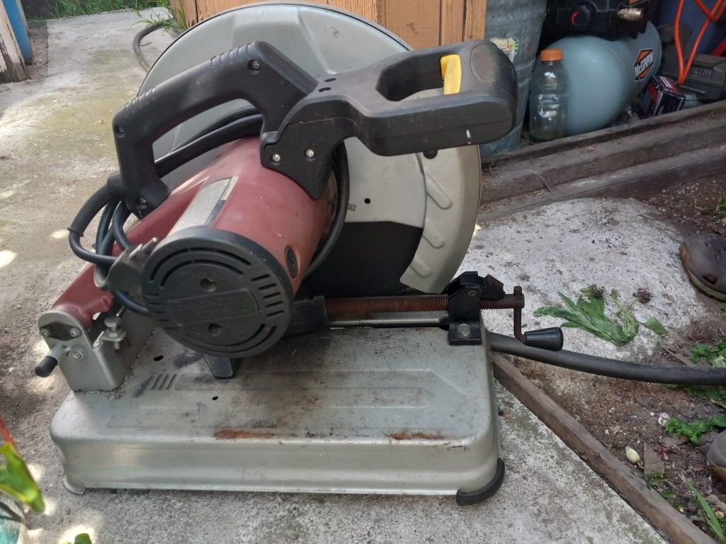Maquina de Cortar Metal