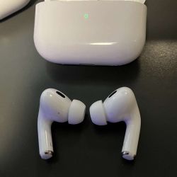 AirPod Pros New!