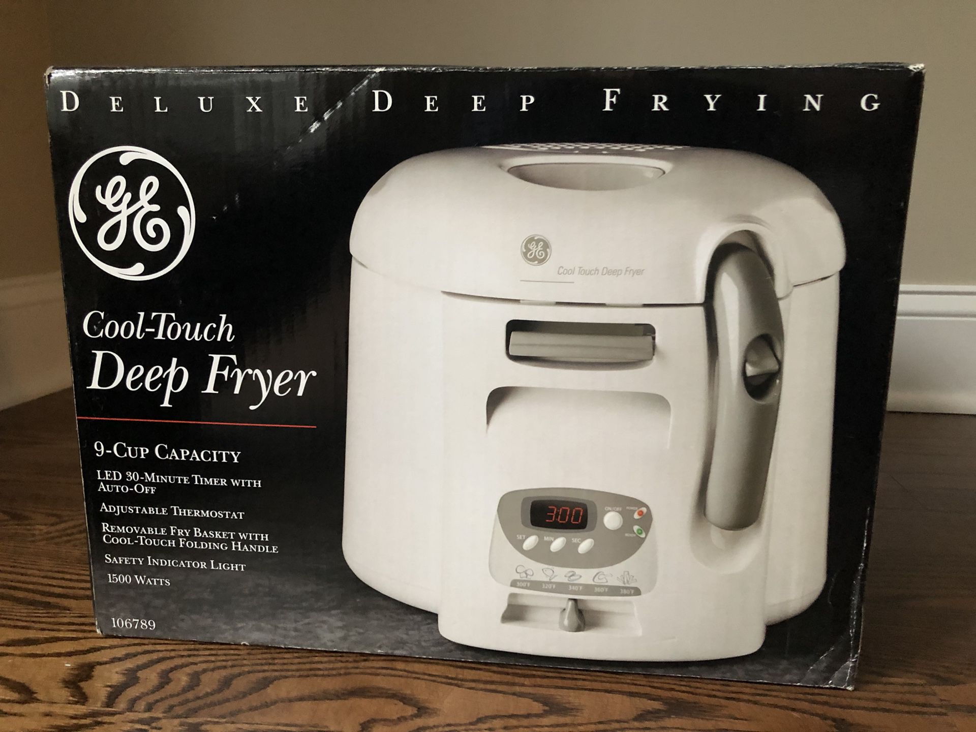 Signature Gourmet Deep Fryer NEW for Sale in Austin, TX - OfferUp
