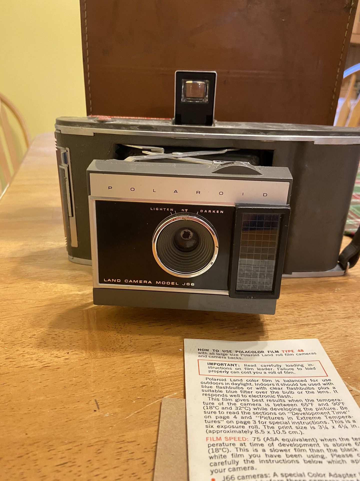 1967 Polaroid Land Camera Model J66