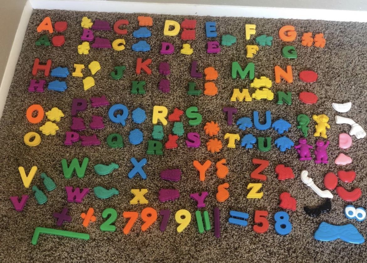 Magnetic 🧲 Letters, numbers and objects, Barney & Mr. Potato 🥔 Head