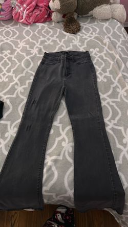 Blackish pants
