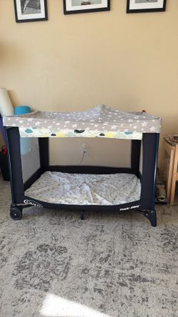 Playpen