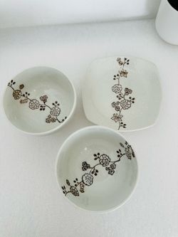 Vintage KoTo Rice Noodle Bowl & Square Plates Floral Beige Ceramic Japan Blossom