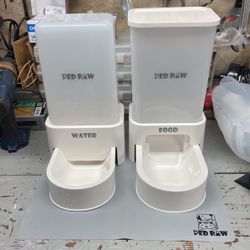 Pet Self Feeder N Water Dish Ped Paw Feed/water Stations With None Stick Matt  