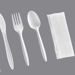 Individually Wrapped Medium Weight White Plastic Cutlery Pack with Napkin