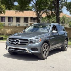 2017 Mercedes Benz GLC 300 