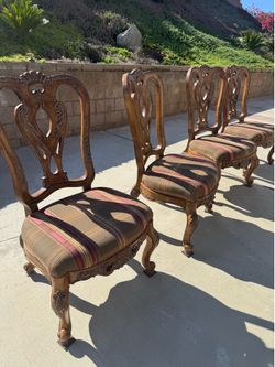 Dining room chairs  x4