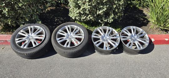 OEM Hyundai Genesis Wheels