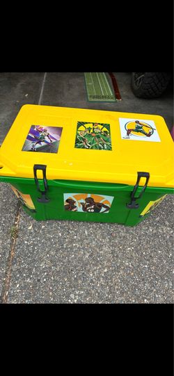 Grizzly 40 cooler