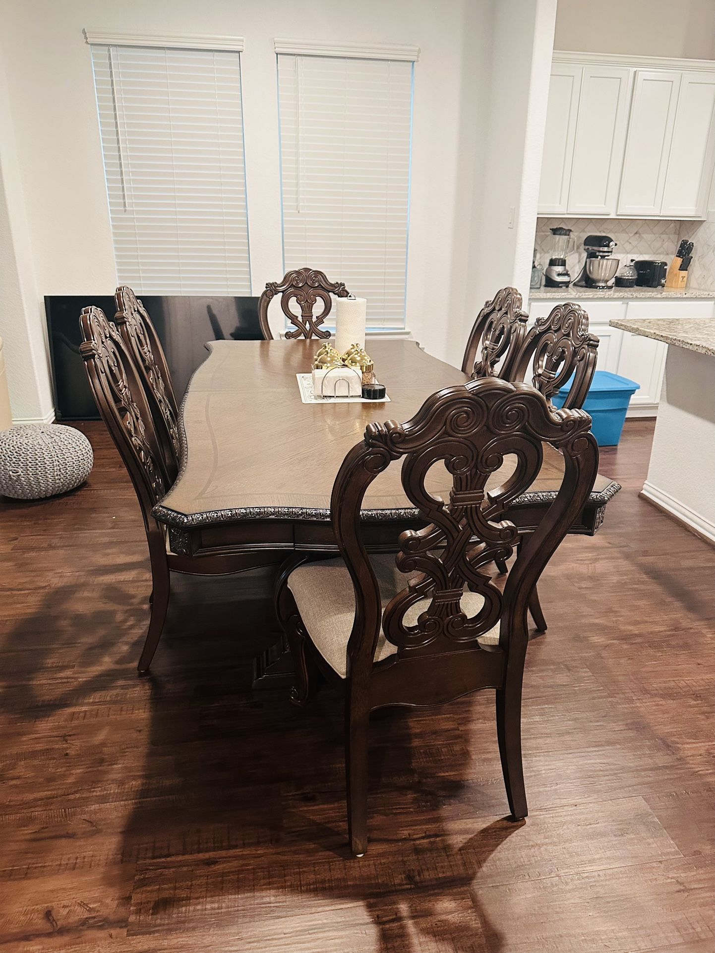 Dining Table 6 chair