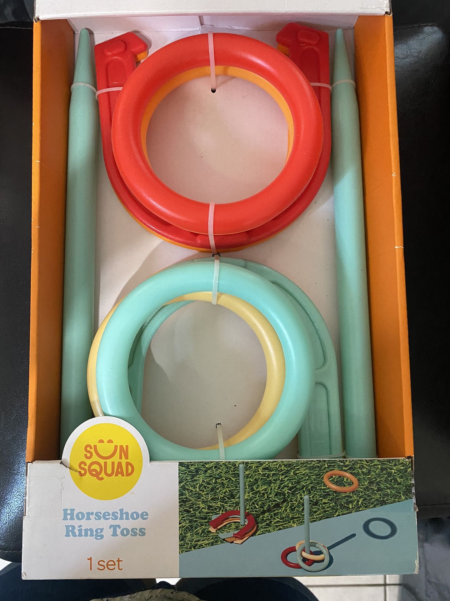 NEW Horseshoe Game Kids