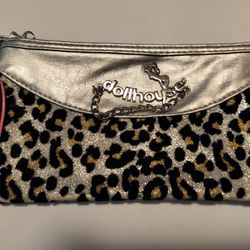 Handheld Purse Dollhouse