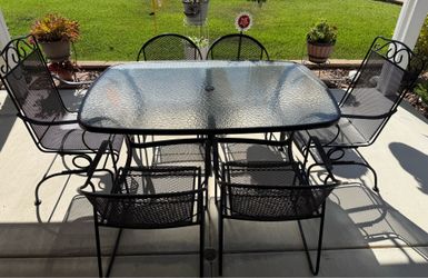 Patio set