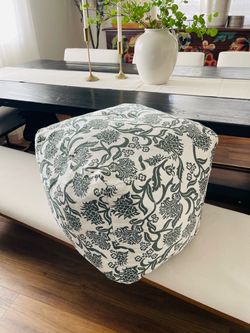 Green floral floor pouf-New