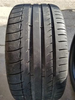 245/35ZR18 MICHELIN PILOT SPORT MO