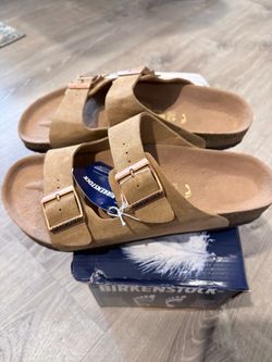 Brand new Birkenstock Arizona Suede Leather Dark Tea color - Size 10-10.5