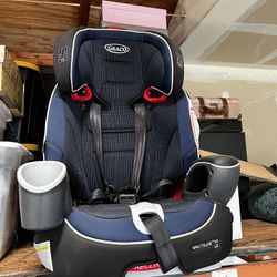 Graco NautilusA 65 3-in-1 Harness Booster Car Seat