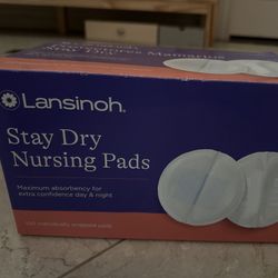 Lansinoh Stay Dry Nursing Pads