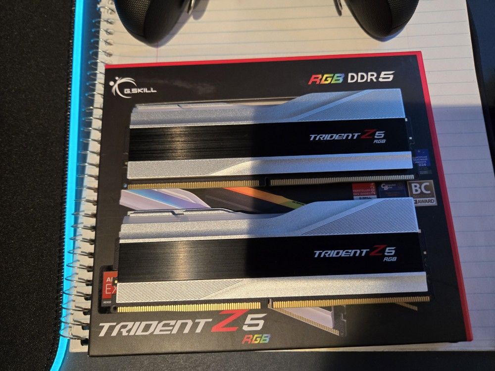 32 GB DDR5 RAM 6400 Mhz