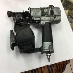 Hitachi 1-3/4” Coil Roofing Nail Gun Nailer