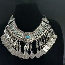 antique silver coin tassel choker ;/ gargantilla con borla de monedas en color silver antiguo