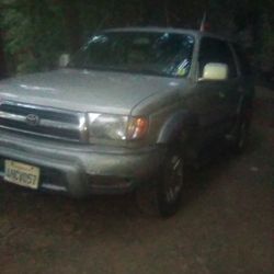 1999 Toyota 4Runner Limited