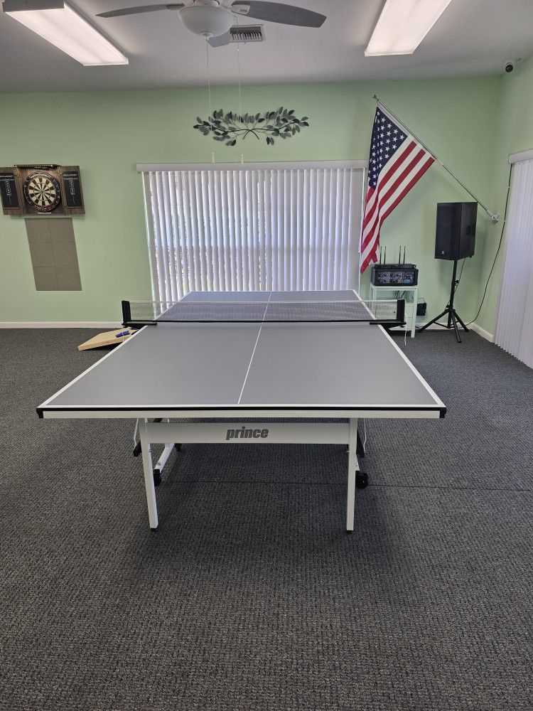 NEVER USED PING PONG TABLE